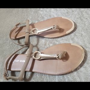 Fashion Nova Sandals womens size 6